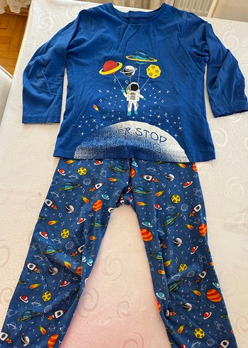 Uzay Temalı Erkek Çocuk Pijama Takımı - Görsel 3