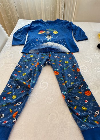 Uzay Temalı Erkek Çocuk Pijama Takımı - Görsel 2