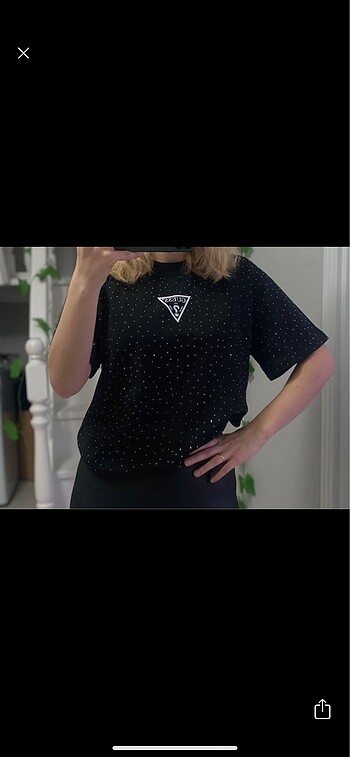 Guess taşlı tşört m