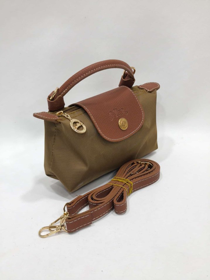 Siyah Deri Tokalı Kadın Çapraz Çanta - Görsel 3