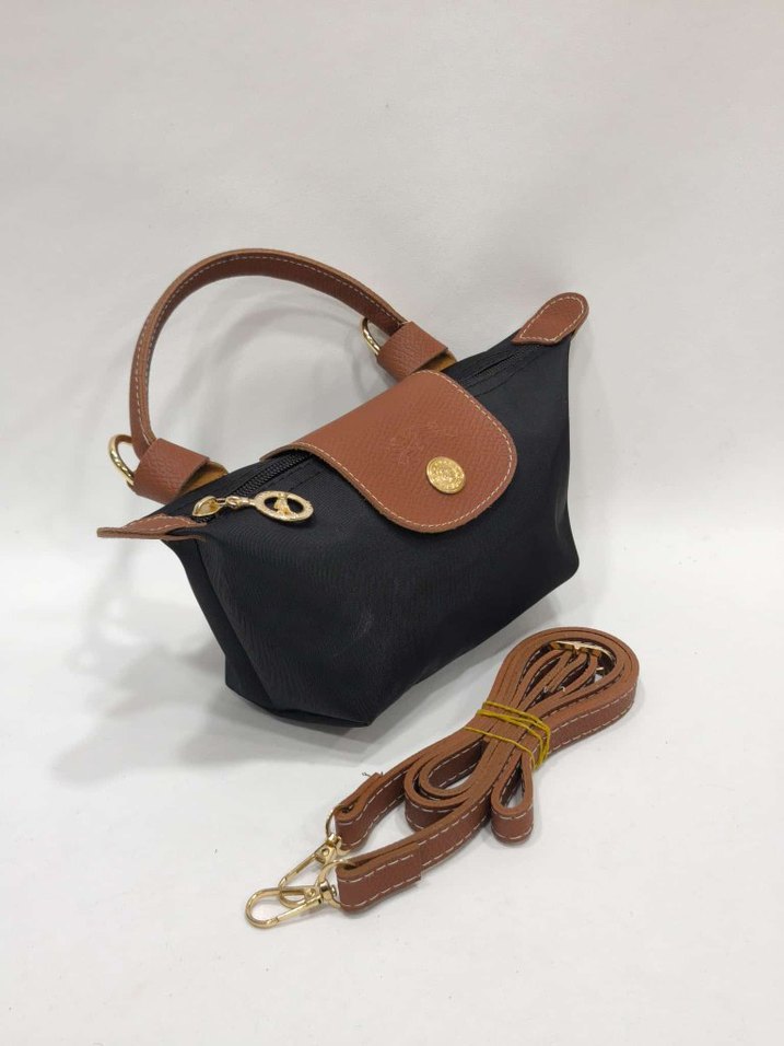 Siyah Deri Tokalı Kadın Çapraz Çanta - Görsel 5