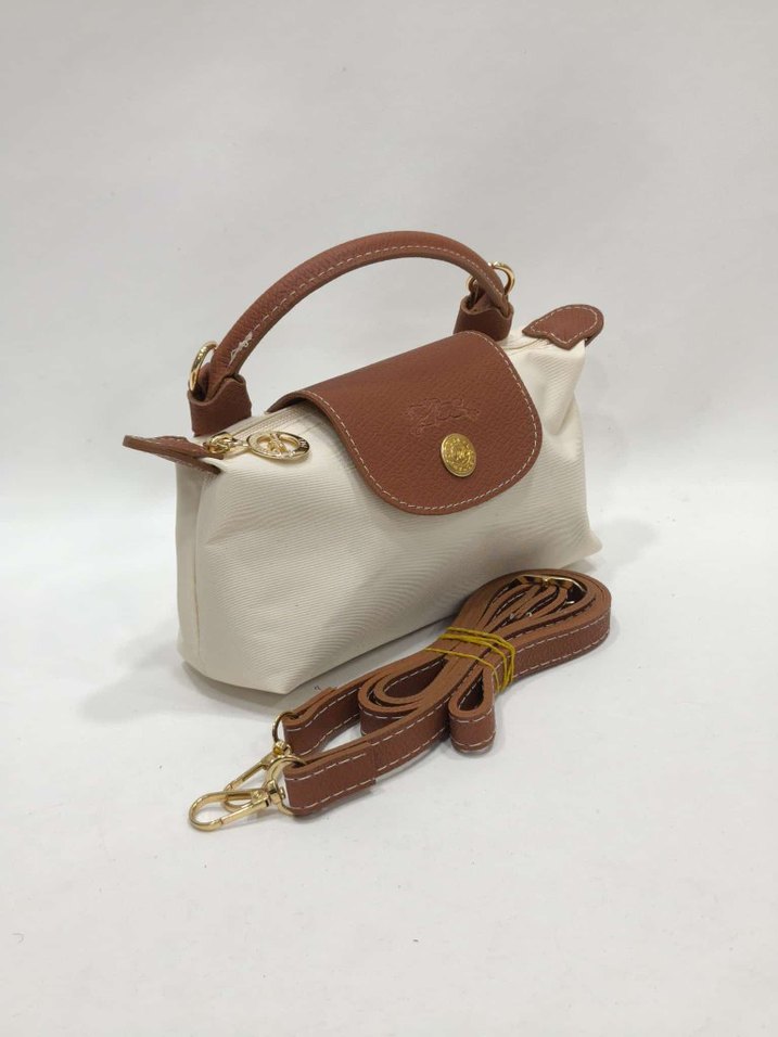 Siyah Deri Tokalı Kadın Çapraz Çanta - Görsel 4