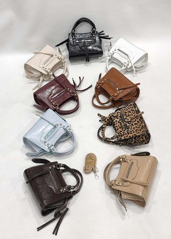 Kahverengi Deri Tokalı Kadın Çantası - Görsel 10