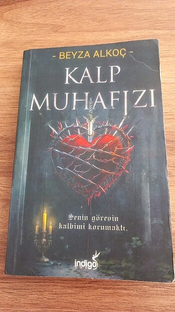 Beyza Alkoç- Kalp Muhafızı Ciltsiz İmzalı