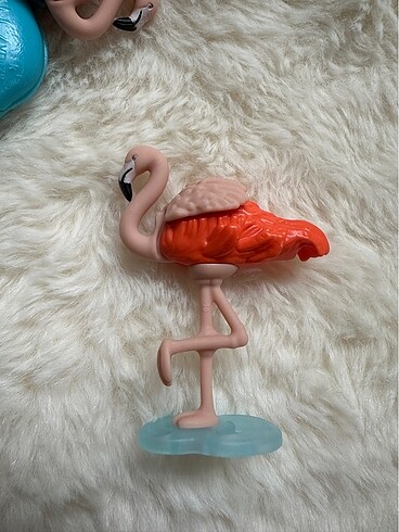 Kinder joy natoons flamingo