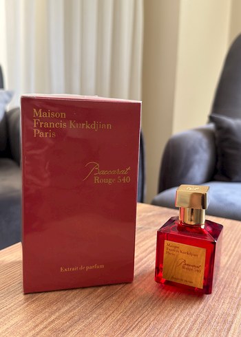 Maison Francis Kurkdjian Rouge 540 unisey Parfüm