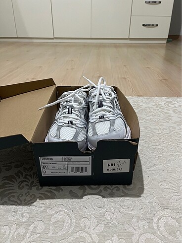 New Balance 530