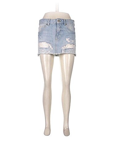 Bershka Mini Etek %70 İndirimli.