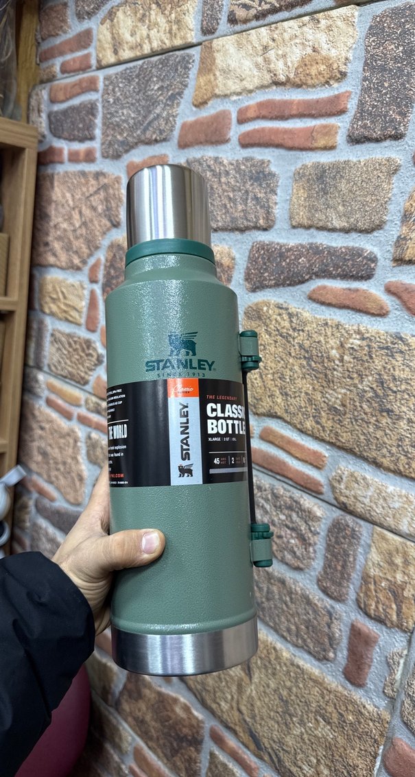 Stanley Klasik Termos Şişe - Haki - Görsel 4