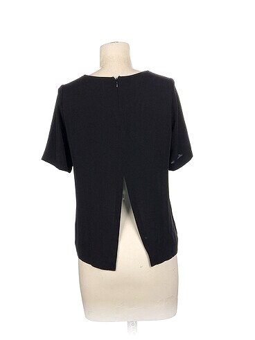 34 Beden H&M Bluz %70 İndirimli.