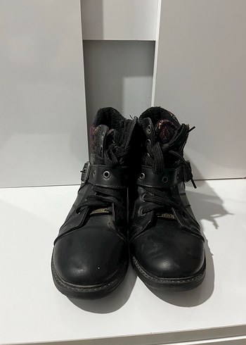 Kadın siyah deri bot - Görsel 2