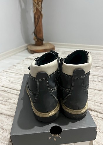 Kız çoçuk bot vicco marka - Görsel 8