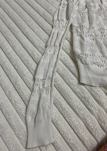 Dantel Detaylı Beyaz İnce Triko Kadın Kazak - Görsel 9