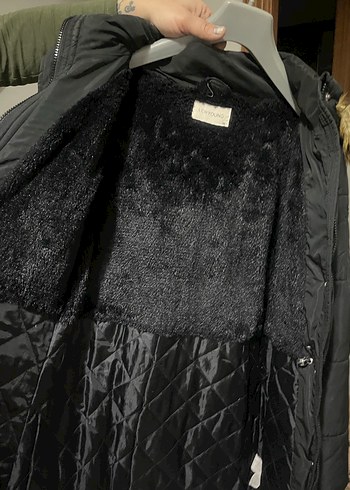 Siyah uzun kadın mont LCW - Görsel 3