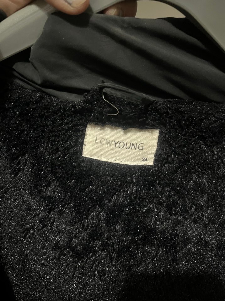 Siyah uzun kadın mont LCW - Görsel 4