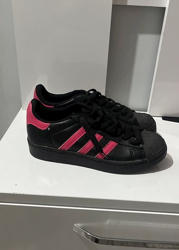 Kadın Siyah-Pembe Çizgili Spor Ayakkabı - Görsel 3