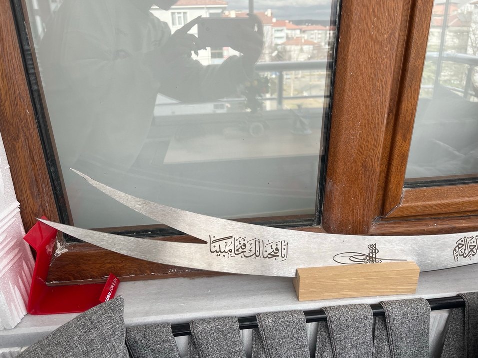 Standlı dekoratif Kılıç - Görsel 2