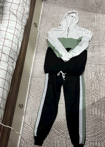 Kız çoçuk eşofman takımı - Görsel 3