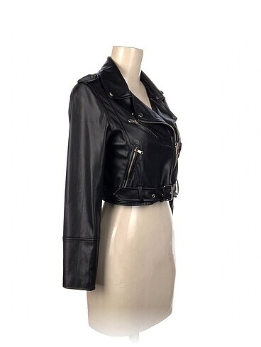 Diğer PreLoved Deri Ceket %70 İndirimli.