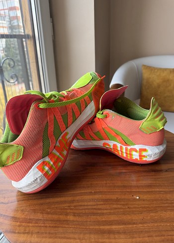 Dame 6 McDonalds Basketbol Ayakkabısı - Görsel 5