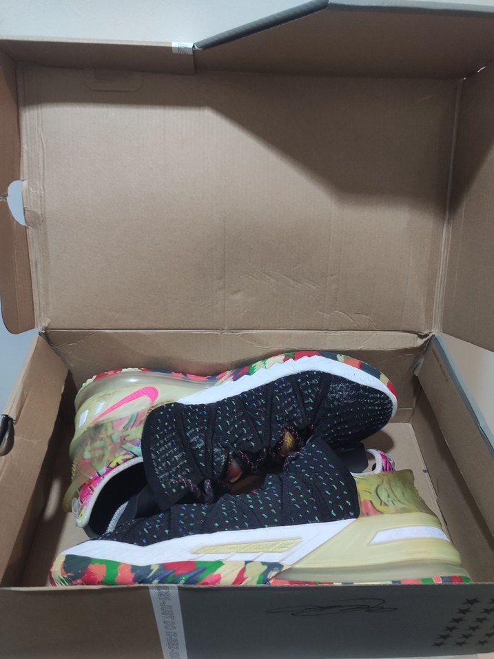 Lebron 18 James Gang - Görsel 5