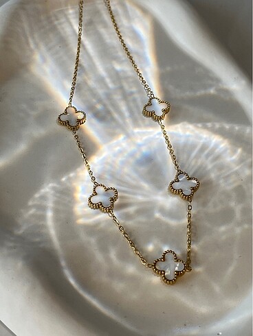 Van Cleef & Arpels Van cleef beyaz kolye