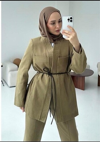 m Beden Gabardin kemerli haki ikili takımı