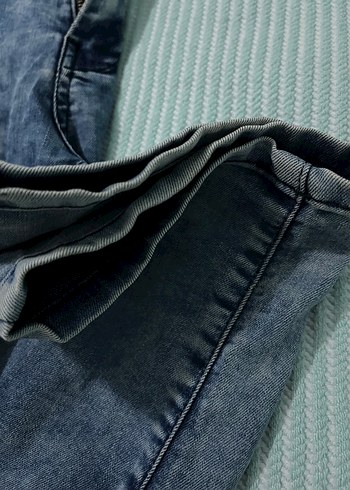 Koton Mavi Gri Batik Desenli Erkek Denim Pantolon
