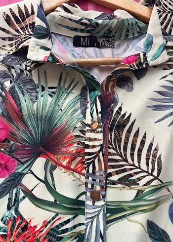 Bohem Renkli Desenli V Yaka Gömlek - Görsel 2