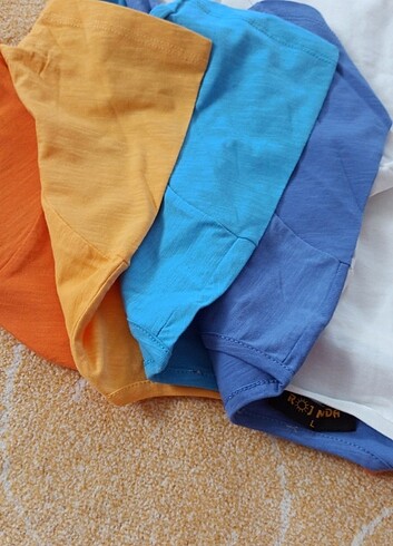 Yuvarlak yaka liklari t-shirt  - Görsel 3