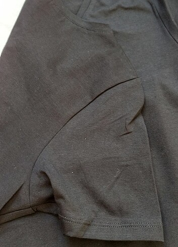 V yaka liklari t-shirt - Görsel 3