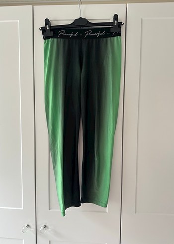 Kemerli Yeşil Batik Desenli Spor Tayt - Görsel 5