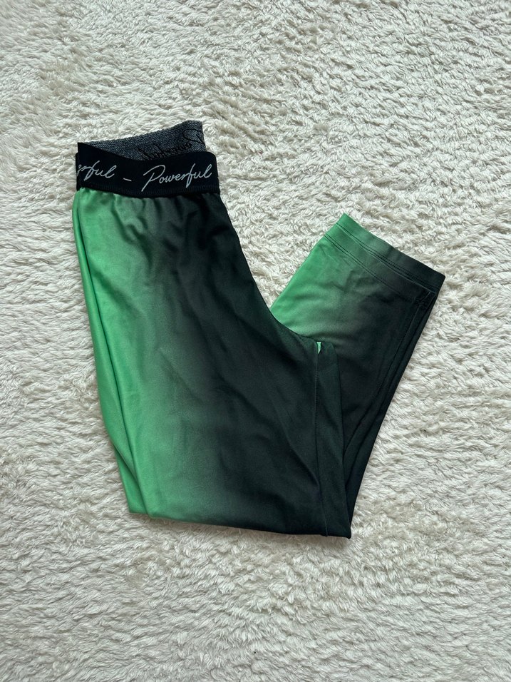 Kemerli Yeşil Batik Desenli Spor Tayt - Görsel 4