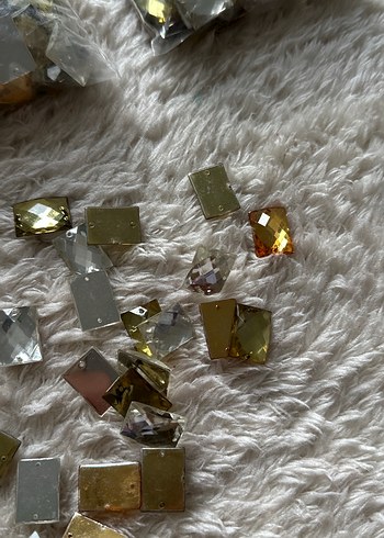 Altın ve Gri taş - Görsel 3