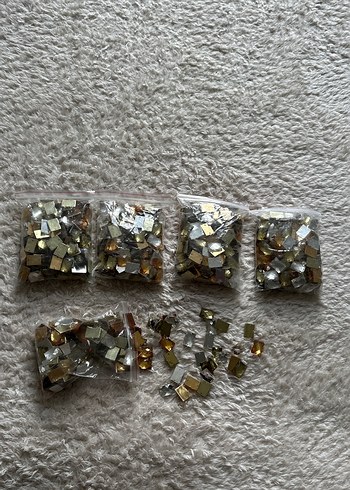 Altın ve Gri taş - Görsel 4