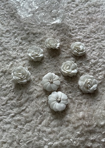 Beyaz Çiçekli süs - Görsel 3