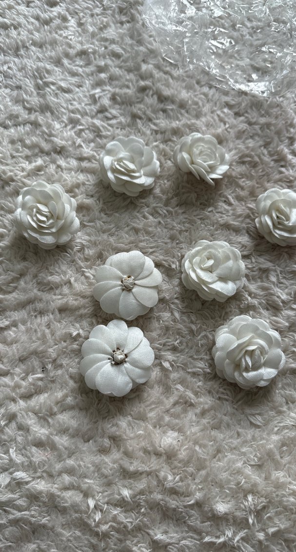 Beyaz Çiçekli süs - Görsel 4