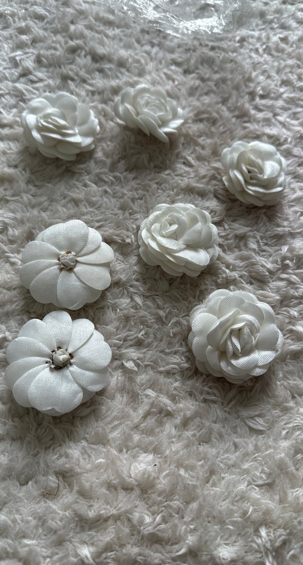 Beyaz Çiçekli süs - Görsel 2