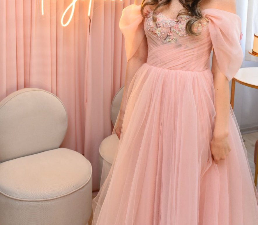 Pudra Renk Piliseli Straplez Nişan Elbisesi - Görsel 3