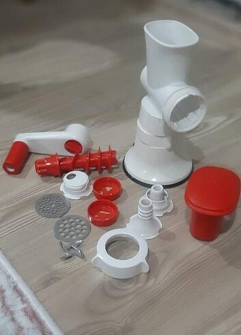 Tupperware kıyma makinası 