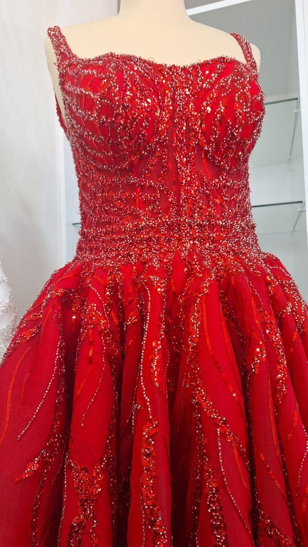 Kırmızı Boncuk İşlemeli Nişanlık - Görsel 4