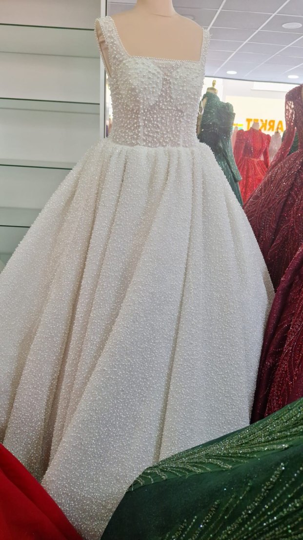 İnci Detaylı Straplez A Kesim Gelinlik - Görsel 4