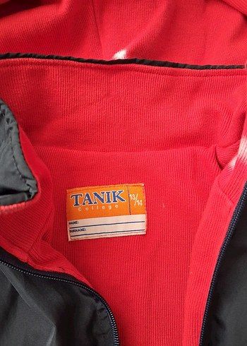 Kırmızı Kapüşonlu  lacıvert ceket - Görsel 2