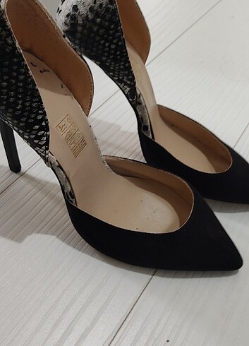 39 Beden 39 numara stiletto 