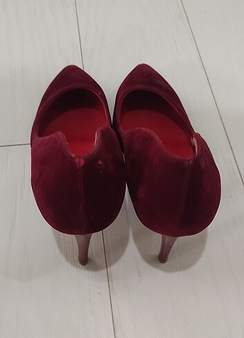 39 Beden Bordo stiletto