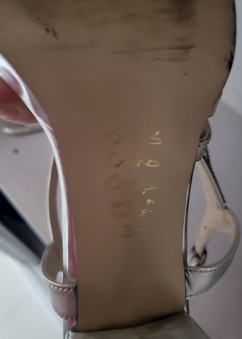 36 Beden Gri Metal Tokalı Yüksek Topuklu Kadın Abiye Ayakkabı