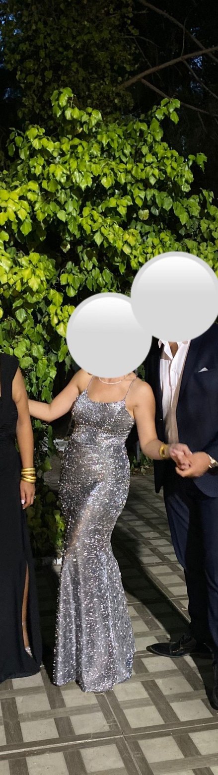 Arkası çapraz gri taşlı elbise - Görsel 4