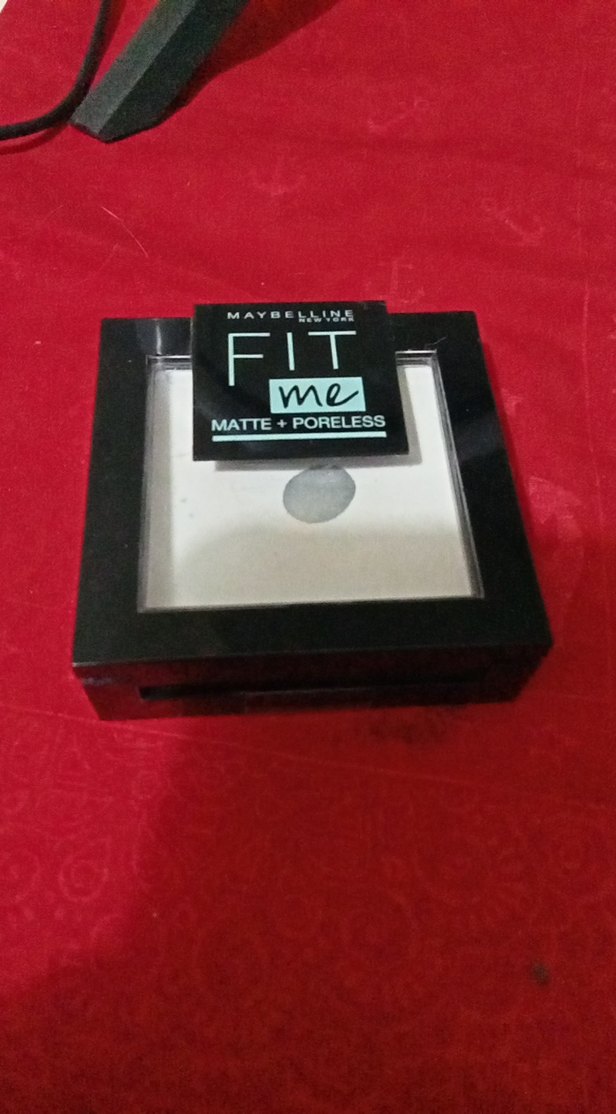 Maybelline Fit Me Mat ve Gözeneksiz transparan Pudra - Görsel 4