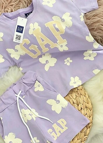 Gap GAP şortlu takım