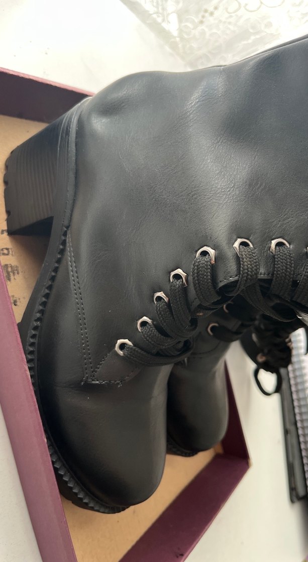 Kadın topuklu çizme - Görsel 3